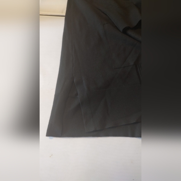 Terra & Sky Women's Size 4X (28W-30W) Fine Gauge Cardigan Lightweight Black Soot - Picture 7 of 8